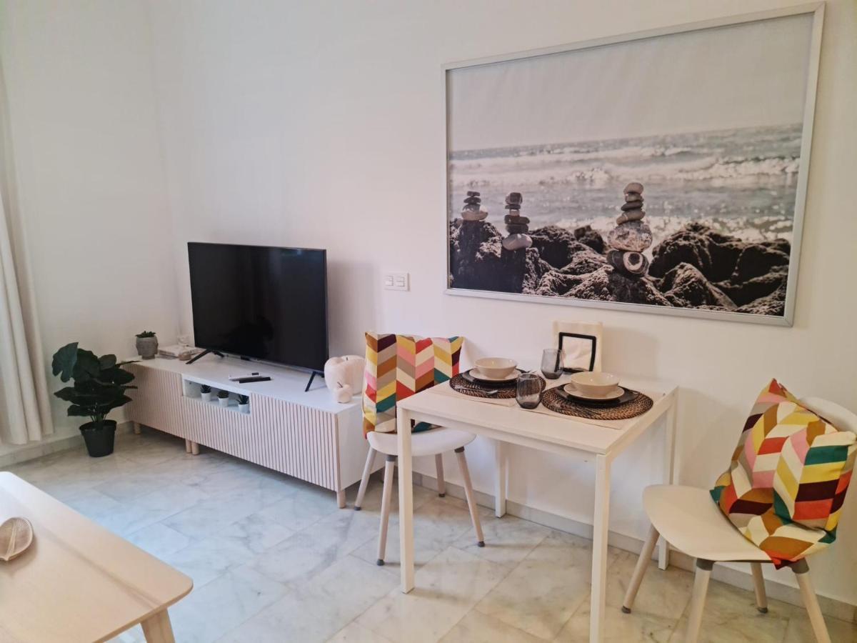 Apartamento Malaga Centro Εξωτερικό φωτογραφία